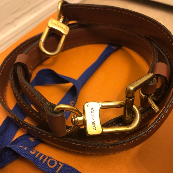 Authentic VINTAGE LOUIS VUITTON Monceau 26 Handbag - Picture 5 of 8